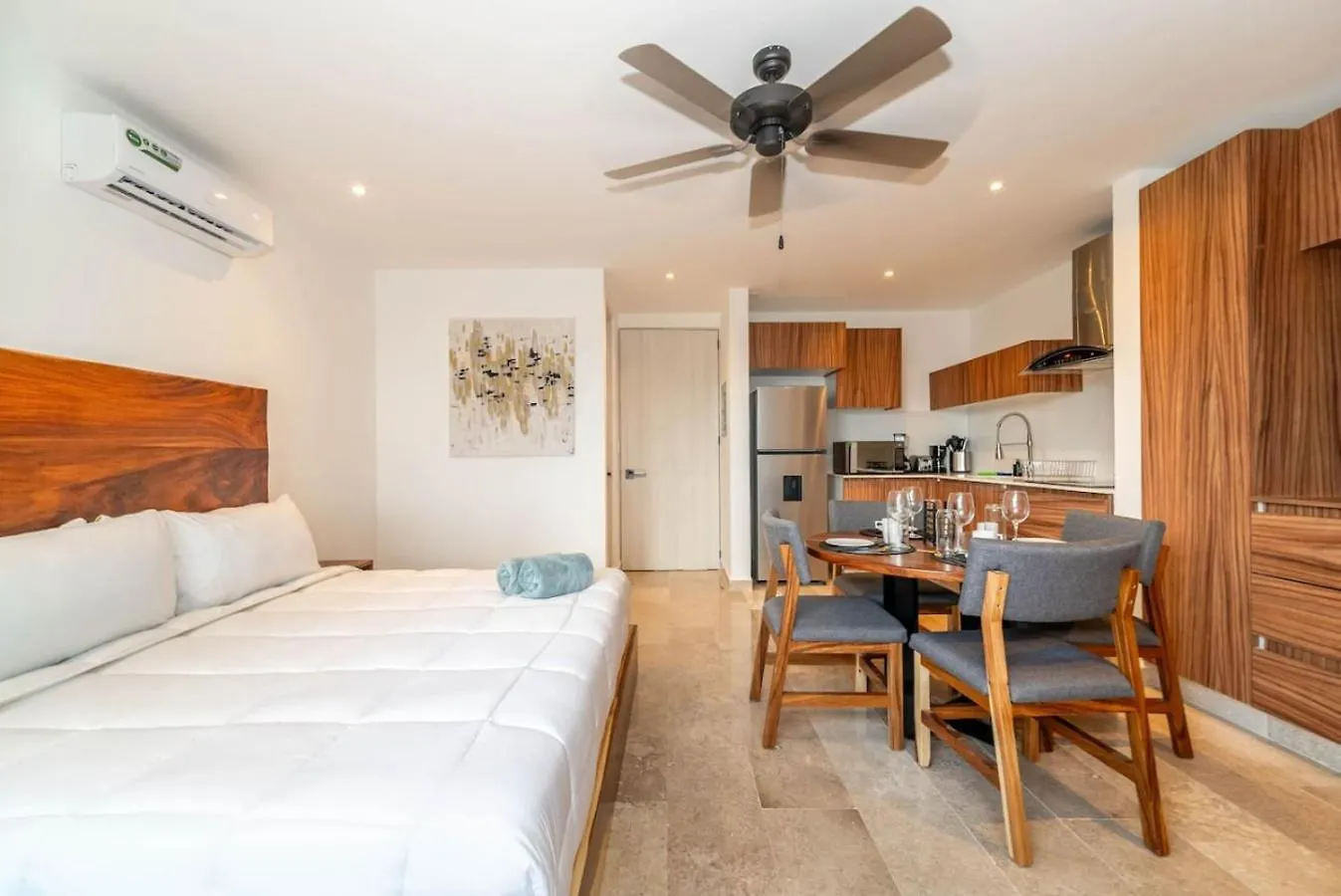 Holiday home King Suite With Private Balcony, Gym, Rooftop Pool Tulum Mexico